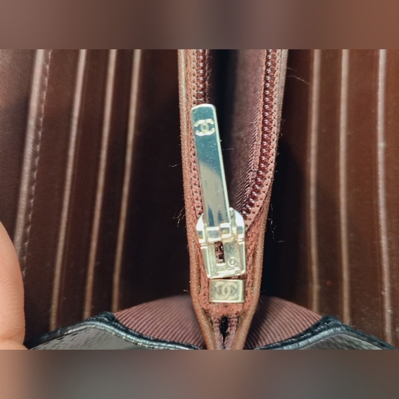 EUC CHANEL Long Wallet - Black Quilted Caviar Leather Flap w/SHW - Picture 14 of 15